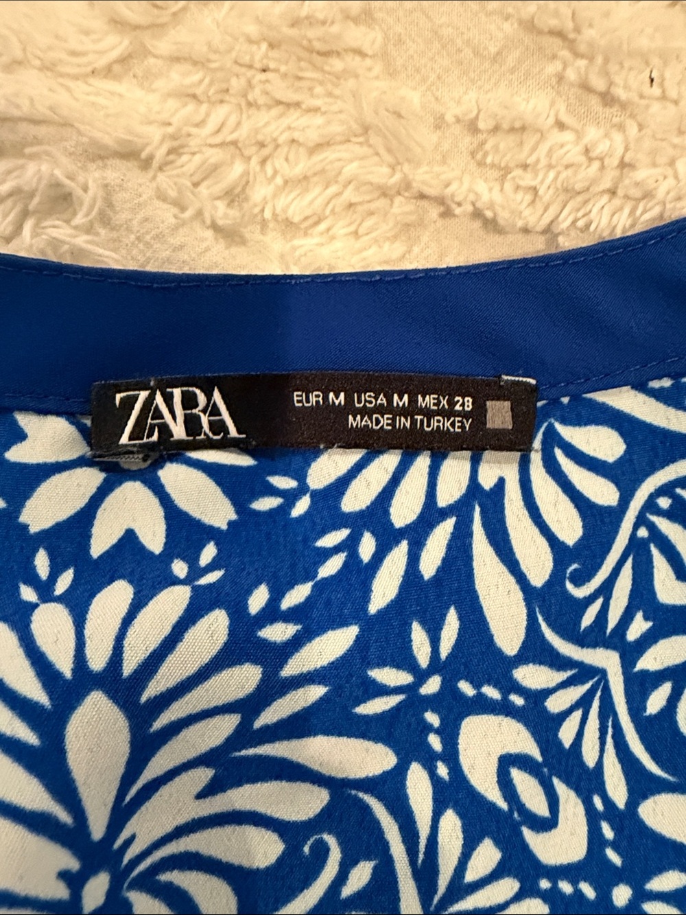 Zara Blue & White Floral Tunic Dress - Picture 3 of 3